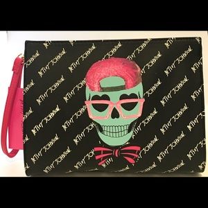 👄 Large Cosmetic Wristlet 👄